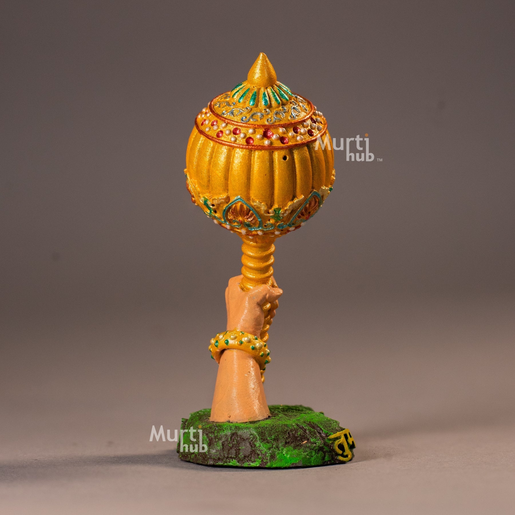 Hanuman Ji’s Divine Gada Hand Idol – "Tum Rakshak Kaahu Ko Darna"